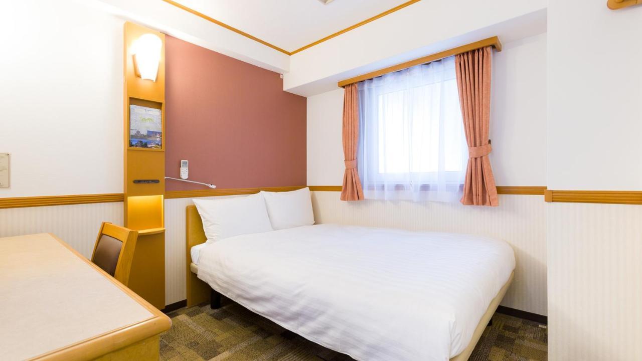 Toyoko Inn Yokohama Kannai Pokoj fotografie